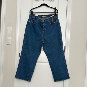 NWT Levi's Blue Ankle & Cropped Jeans